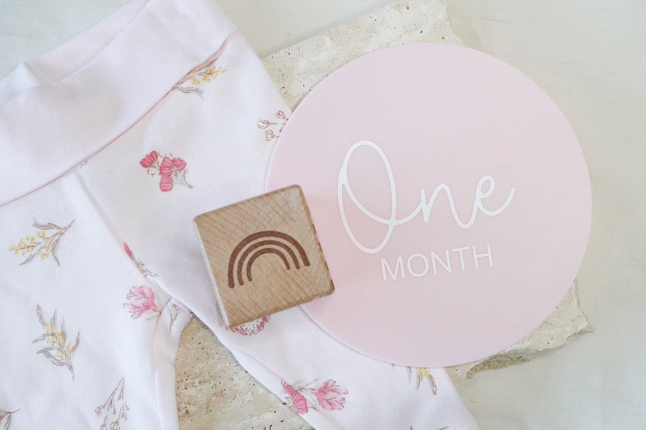 Round Milestone Card Set (Colour Customisable Acrylic)